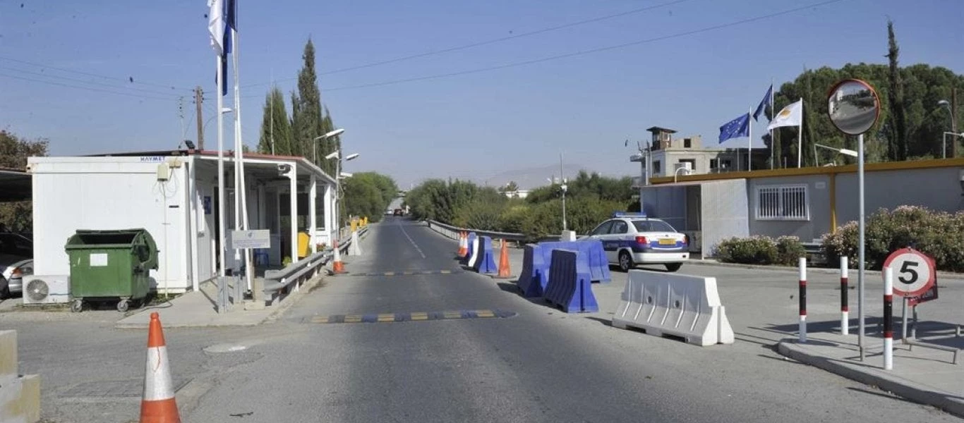 Ξανά ανοιχτό το οδόφραγμα στη Κύπρο στο οποίο δολοφονήθηκαν Ισαάκ – Σολωμού